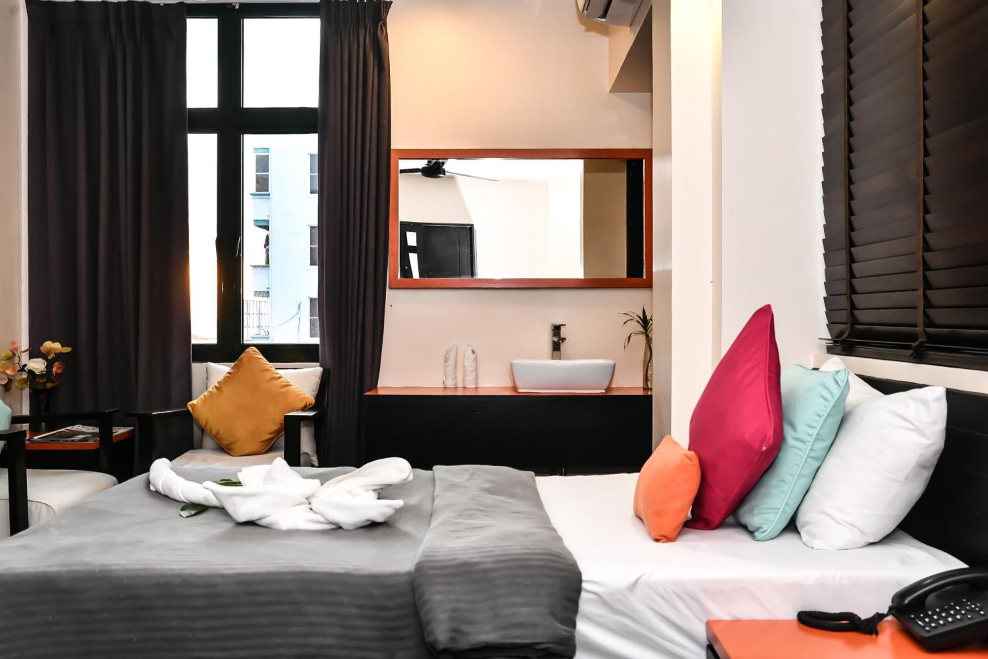 The Beehive Hotel Male Ngoại thất bức ảnh