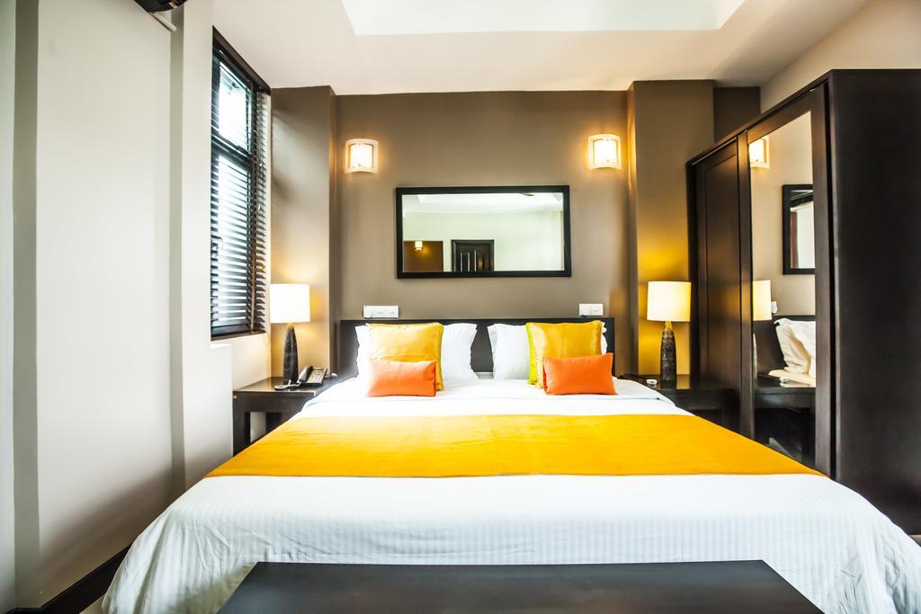 The Beehive Hotel Male Ngoại thất bức ảnh