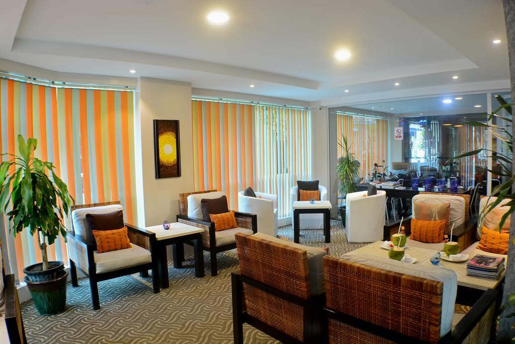 The Beehive Hotel Male Ngoại thất bức ảnh